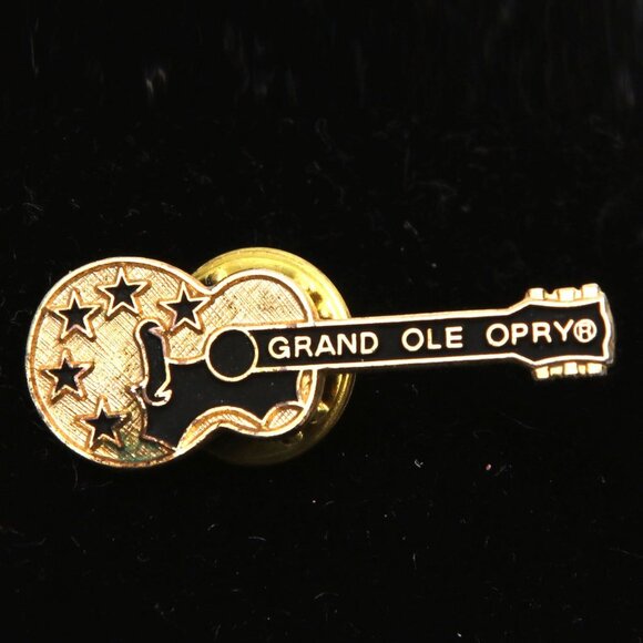 Vintage Grand Ole Opry Guitar Pin Nashville Stars Enamelled Gold Black Tennessee - Picture 3 of 5
